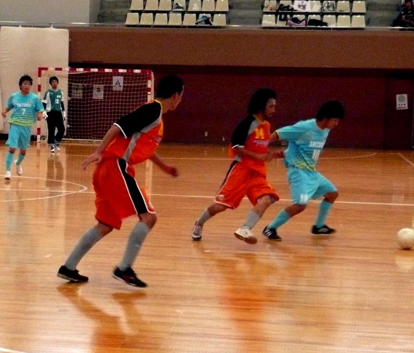 第11回京都オープンAAAプレミアで活躍する［奥山蹴球雑技団」